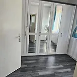 Mara Apartment *