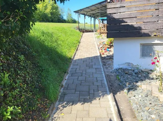 Mara * Neuhaus an der Pegnitz